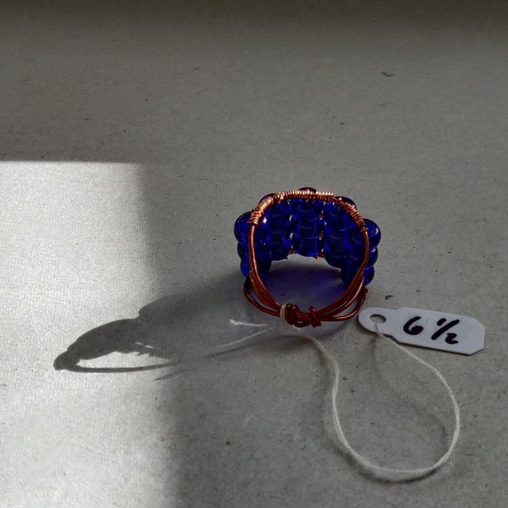 BEADED RING - Picture 2 of 3